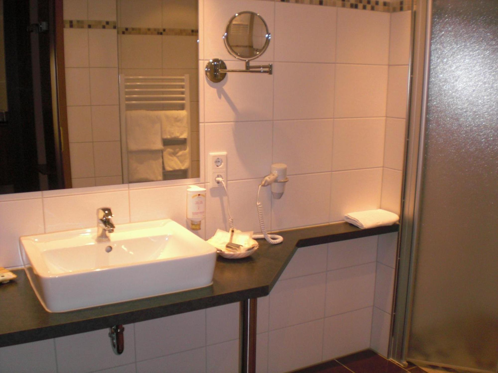 Akzent Hotel Jonathan Lippstadt Eksteriør bilde